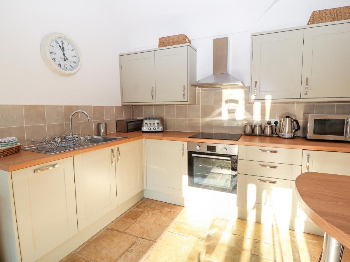 Well View Cottage Тарпорли Екстериор снимка