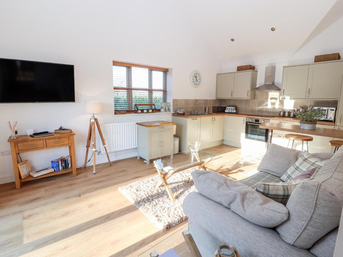 Well View Cottage Тарпорли Екстериор снимка