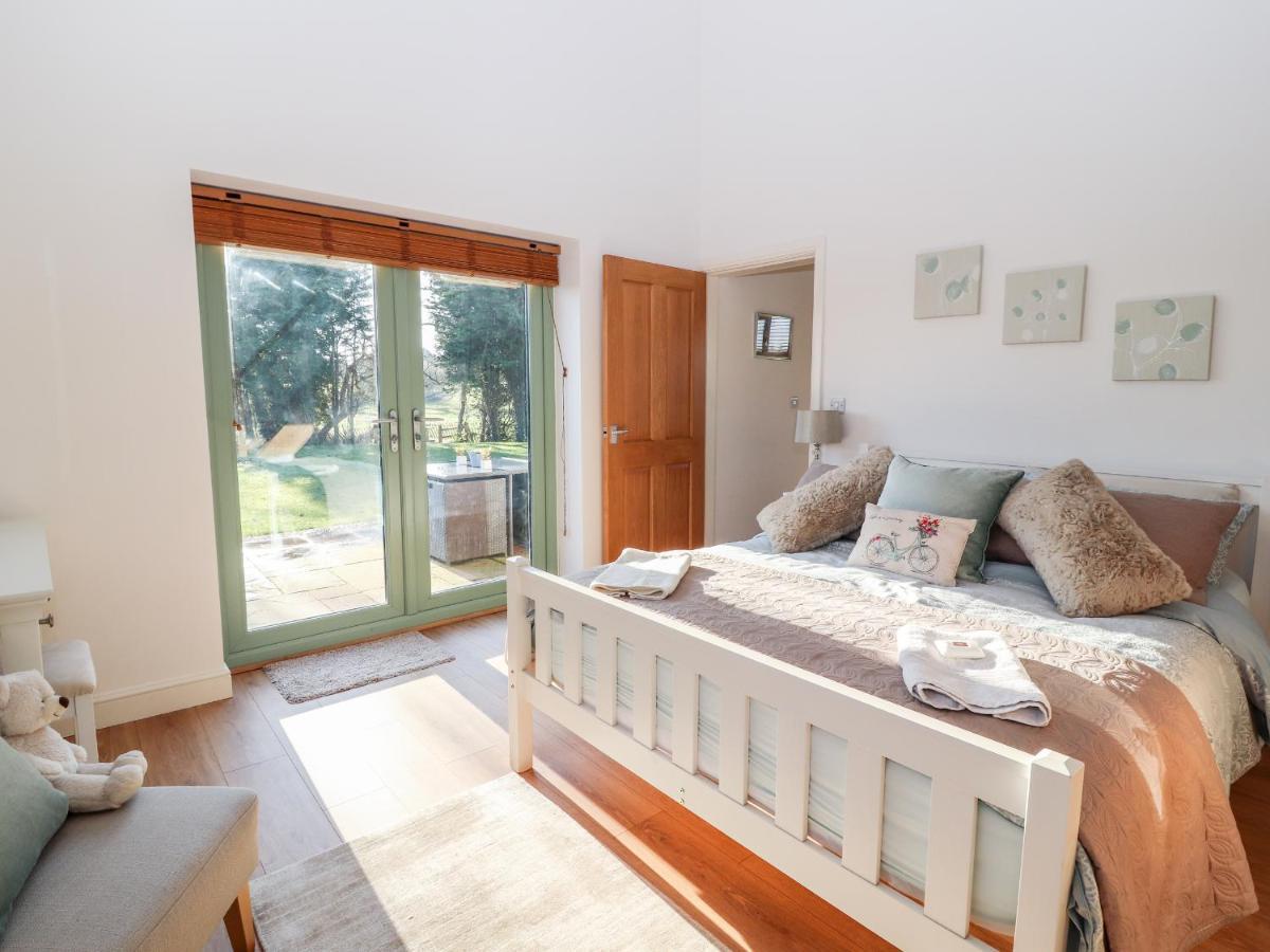 Well View Cottage Тарпорли Екстериор снимка